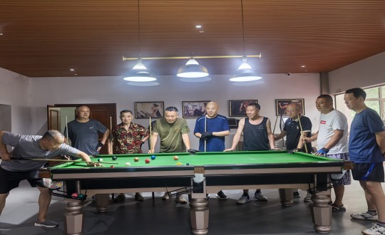1.人生就是搏南山台球社群组织内部手艺提升活动_副本.jpg